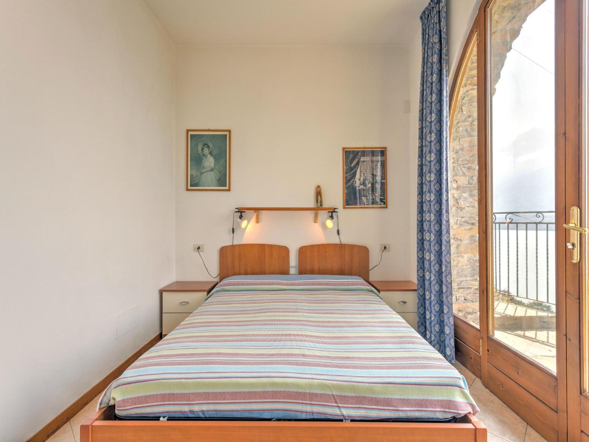 Apartamento Wonderful Flat With Swimming Pool Lift And Garden Gravedona Exterior foto