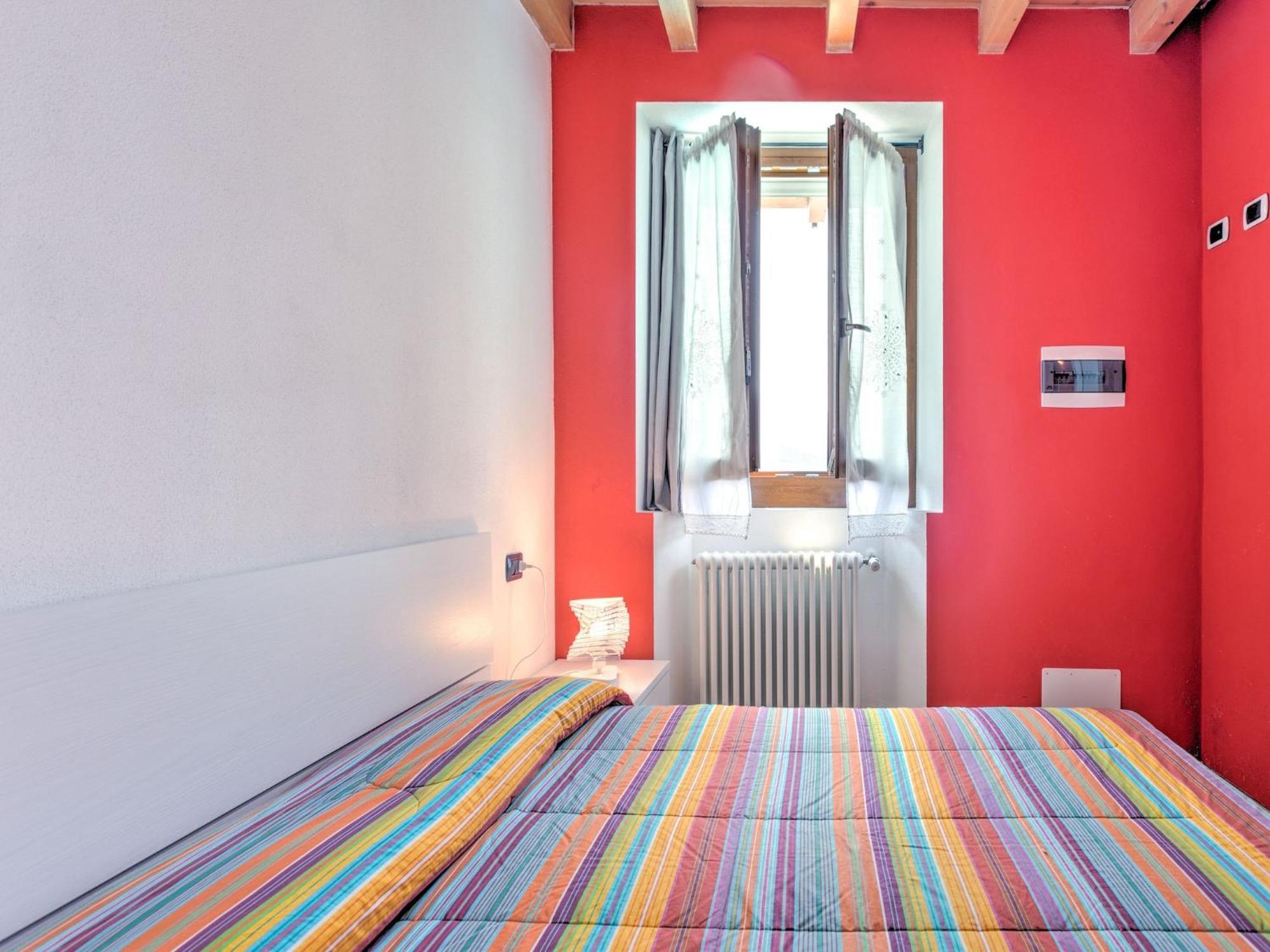 Apartamento Wonderful Flat With Swimming Pool Lift And Garden Gravedona Exterior foto