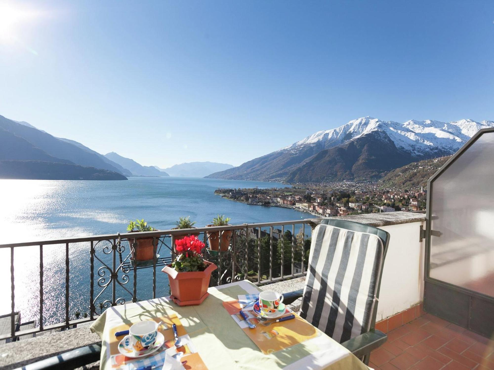 Apartamento Wonderful Flat With Swimming Pool Lift And Garden Gravedona Exterior foto